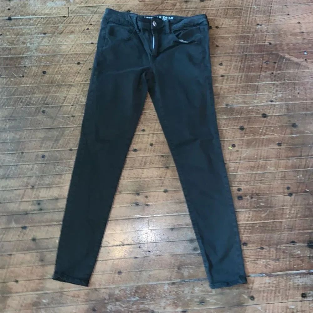 American Eagle stretchy normcore size 8 comfortable jeggings